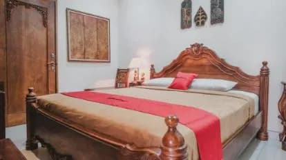 RedDoorz Near Galeria Mall 2