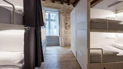Bluesock Hostels Porto