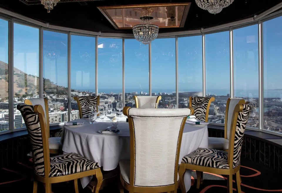 Hotel Sky Cape Town