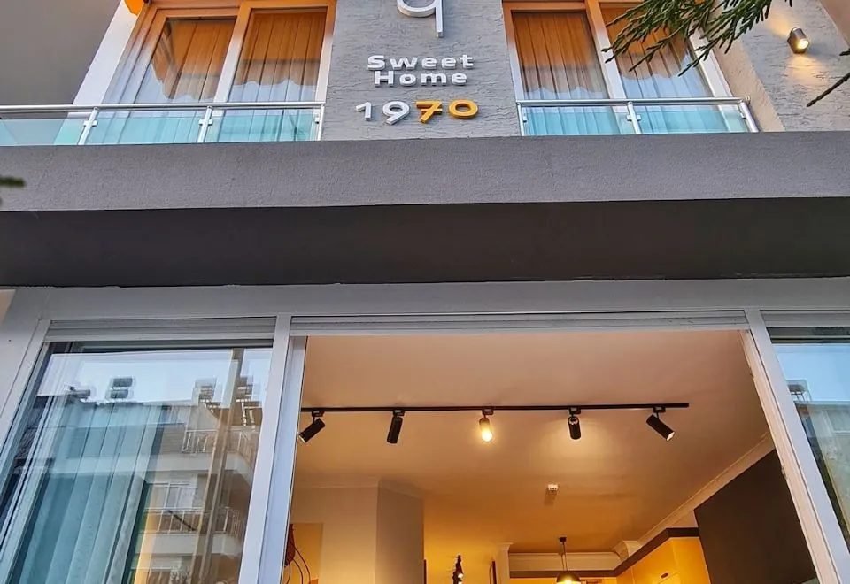 Letstay Sweet Home Apart Hotel
