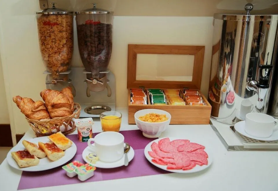 Amiot Hotel Paris