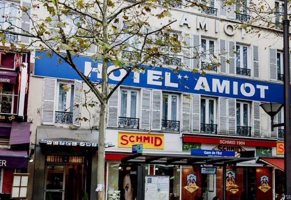 Amiot Hotel Paris