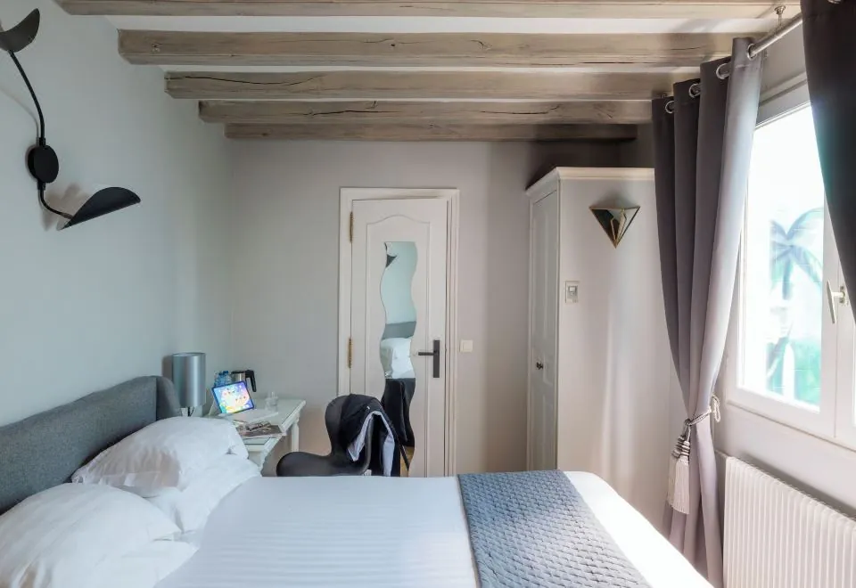 Hôtel Saint Martin Bastille