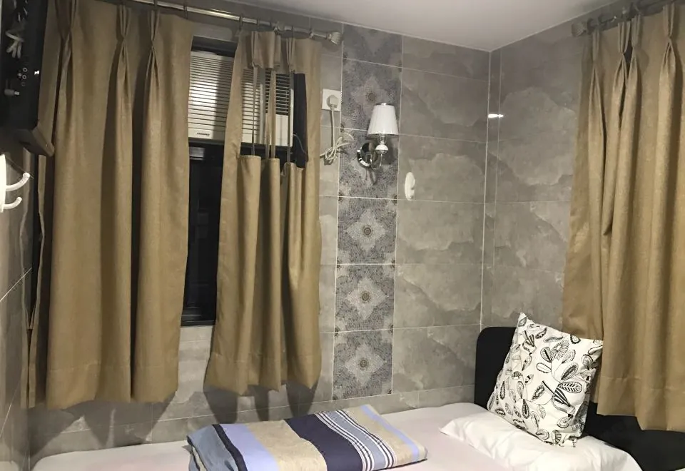 Yangzhou Hotel
