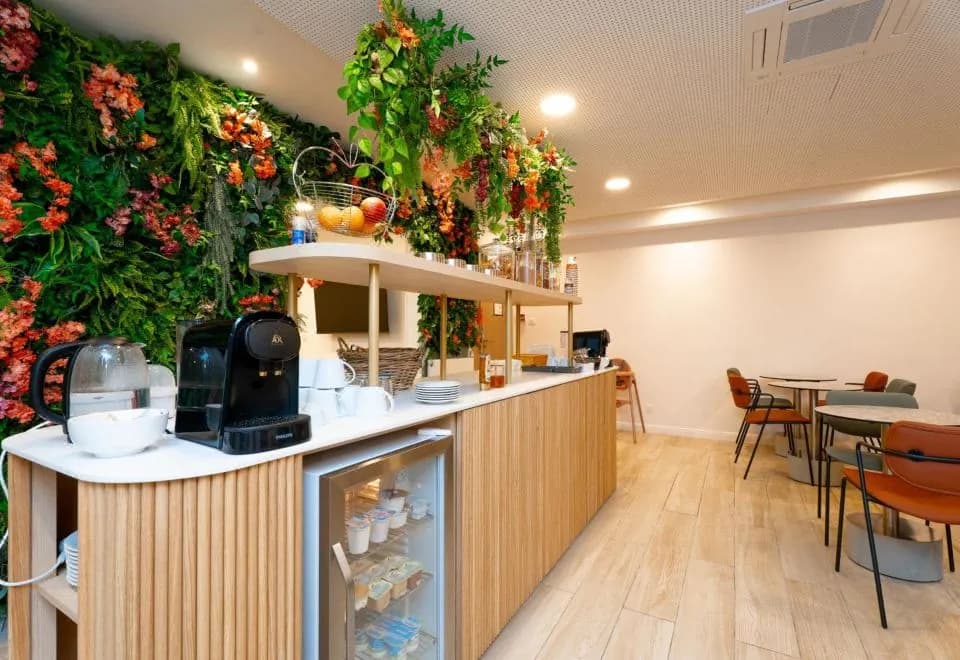 Ideal Hotel Design Paris