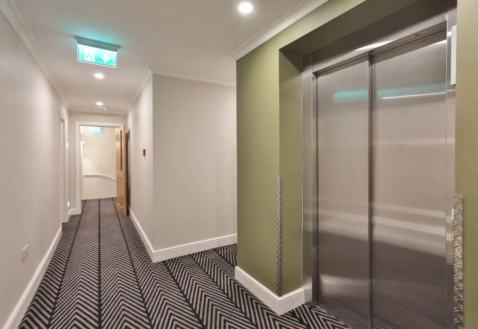 Park Avenue J Hotel London Hyde Park