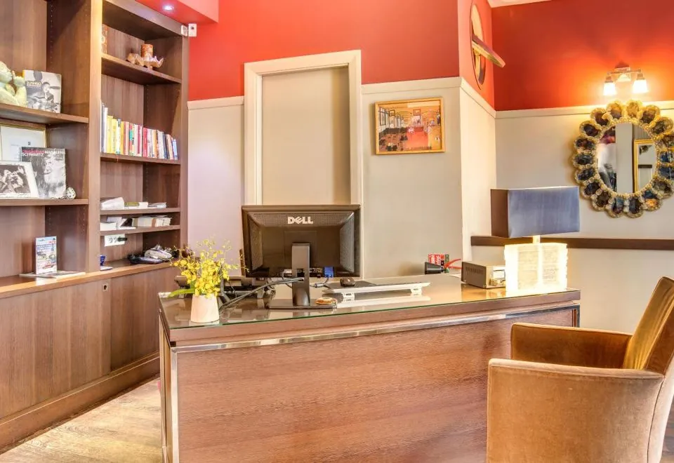Crystal Hotel