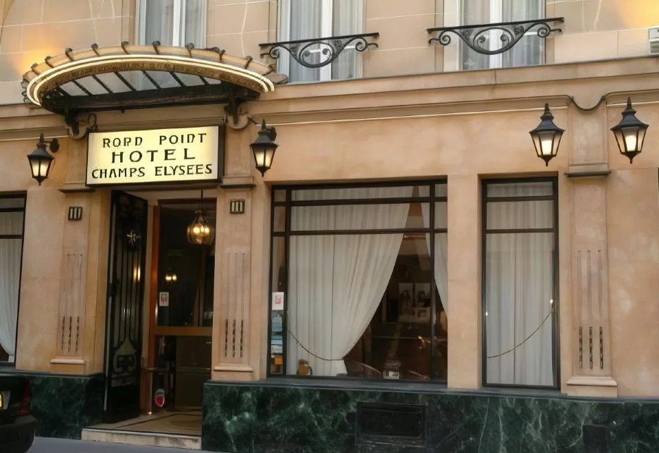Hôtel du Rond-Point des Champs-Élysées - Esprit de France