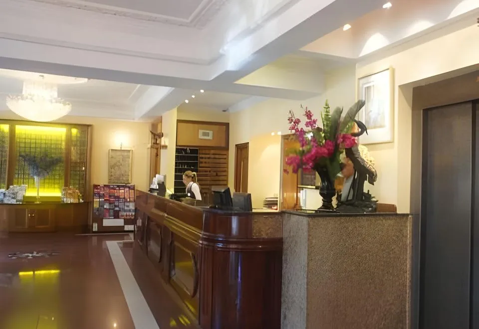 Westpoint Hotel