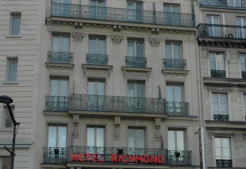 Hotel Richmond Gare du Nord