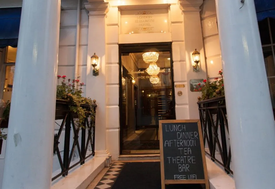 London Elizabeth Hotel