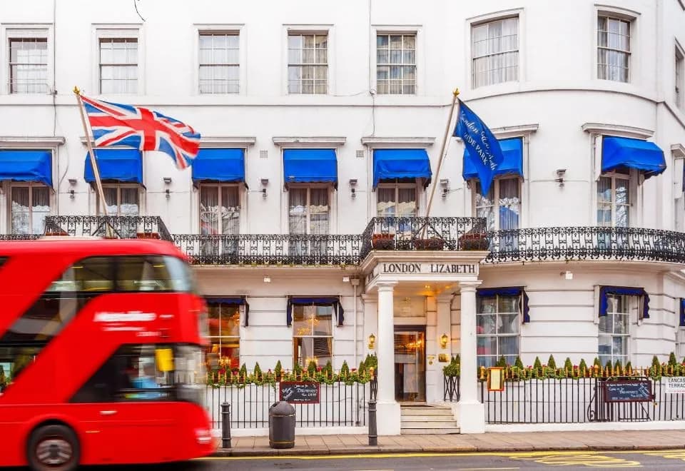 London Elizabeth Hotel