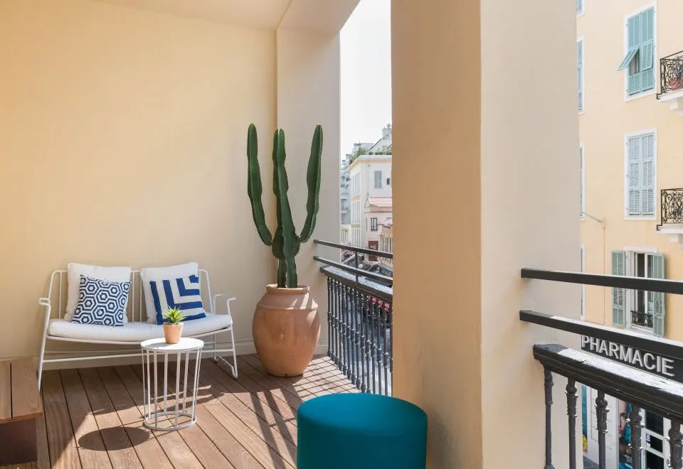 The Deck Hotel by Happyculture