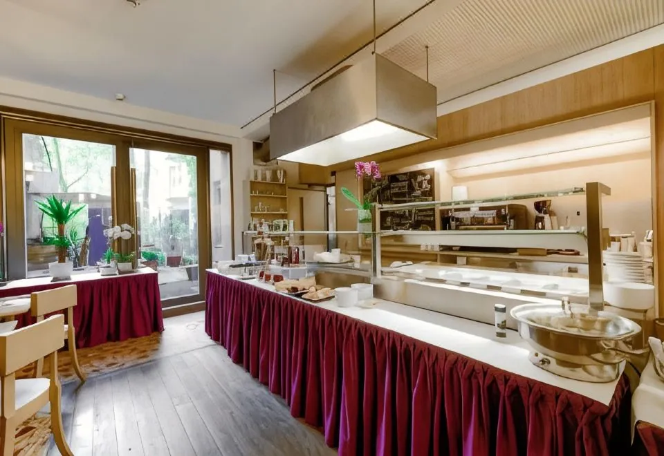 Hotel Bleibtreu Berlin by Golden Tulip