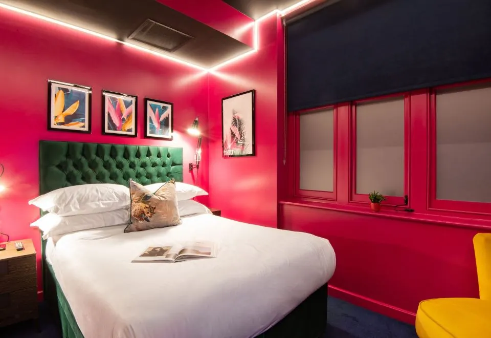 Hux Hotel, Kensington