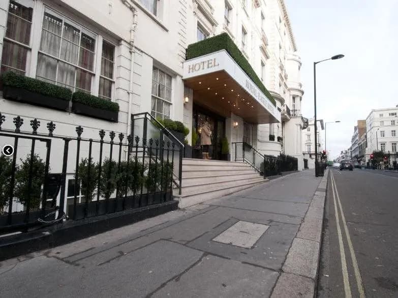 Royal Eagle Hotel