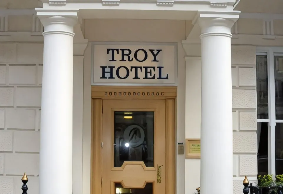 Troy Hotel