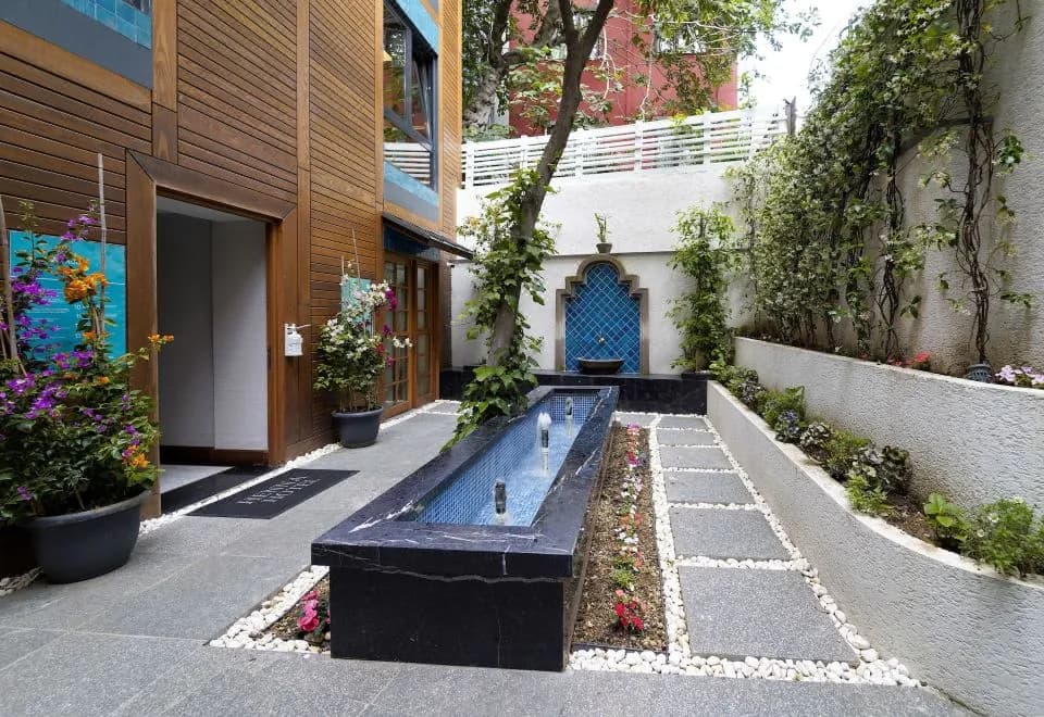 HENNA HOTEL ISTANBUL