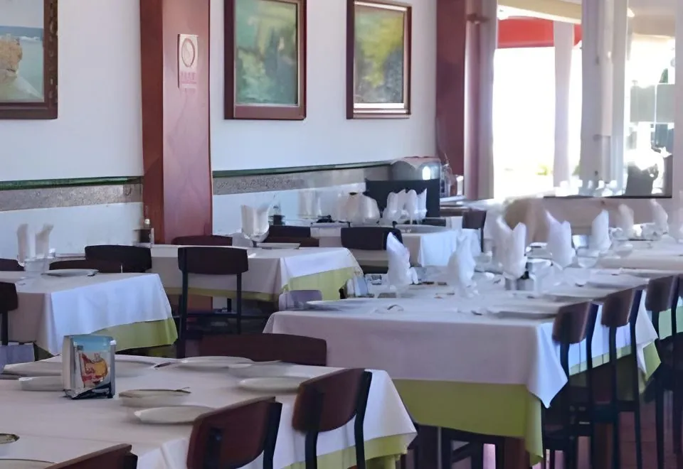 Malvarrosa Beach Rooms