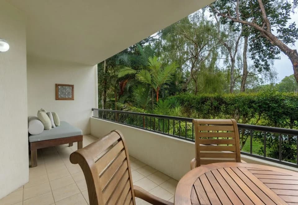 Mandalay Luxury Beachfront Apartments