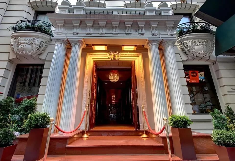 Sanctuary Hotel New York