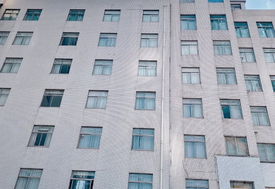 Yuhang Hotel