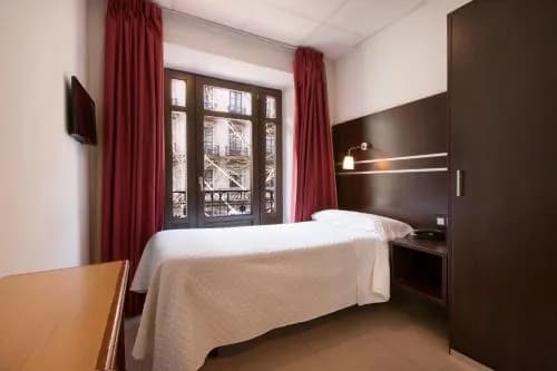 Hostal Atenas