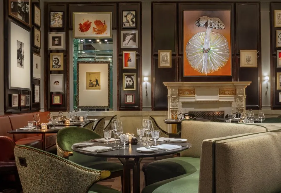 The Carlyle, A Rosewood Hotel