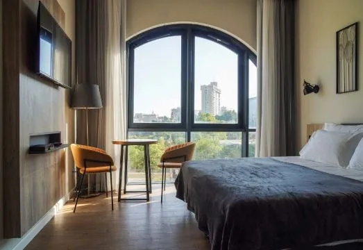 Apartique Hotel