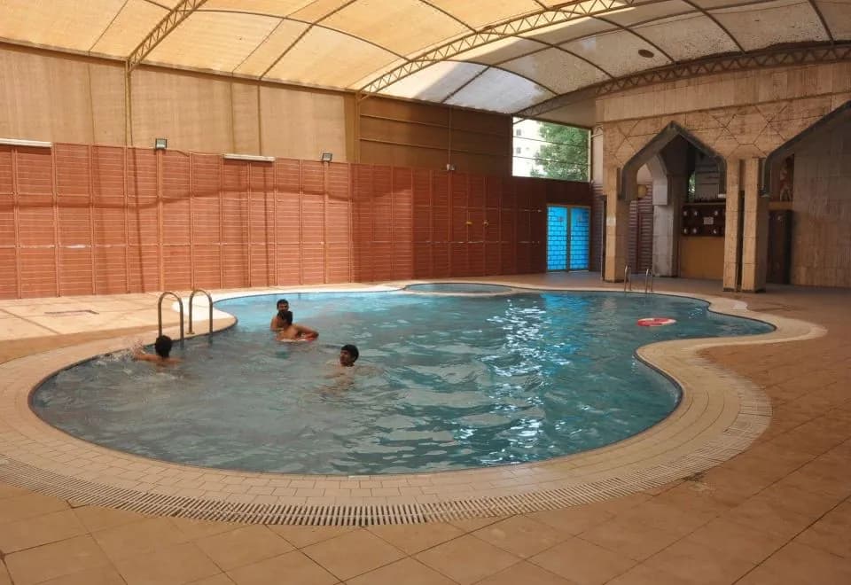 Hotel Di-Palace