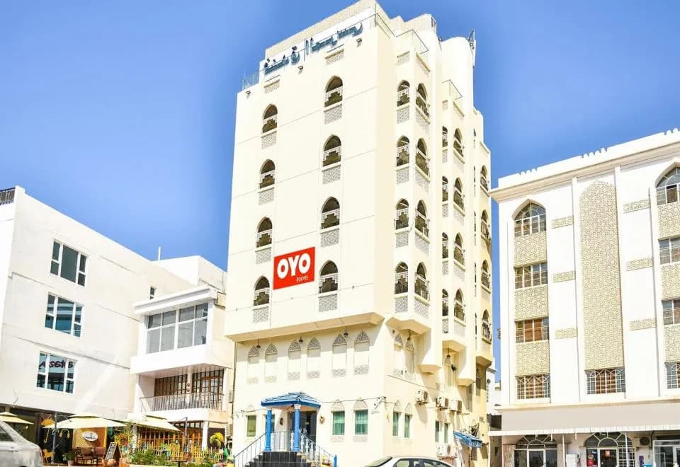 Marina Hotel