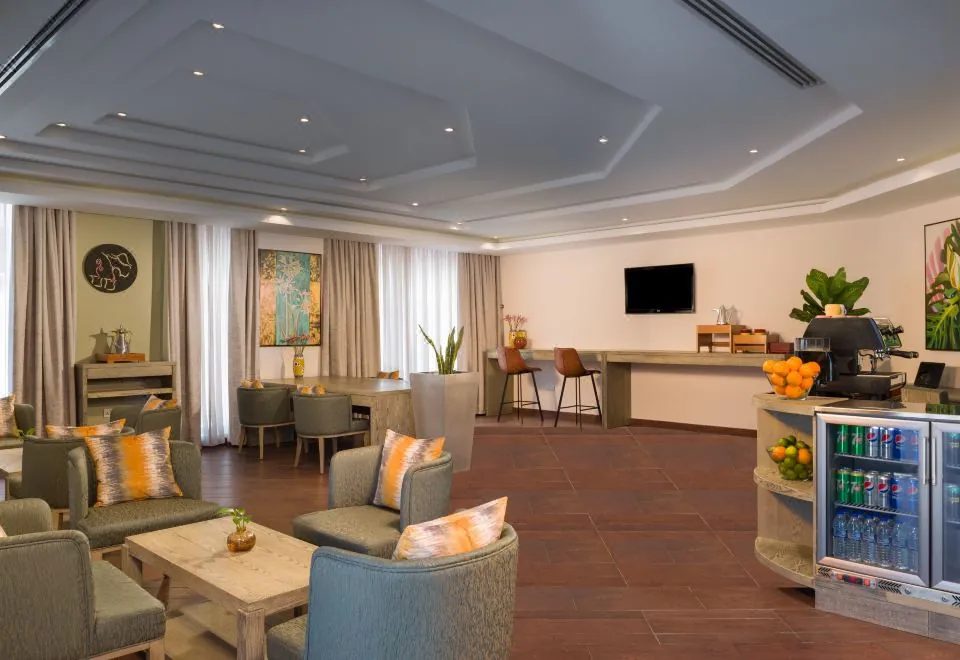 Centra by Centara Muscat Dunes Hotel