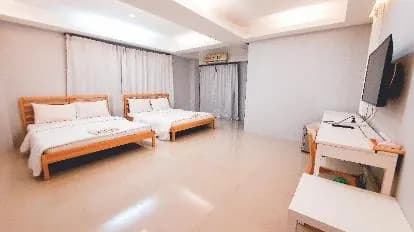 Your Place Hotel