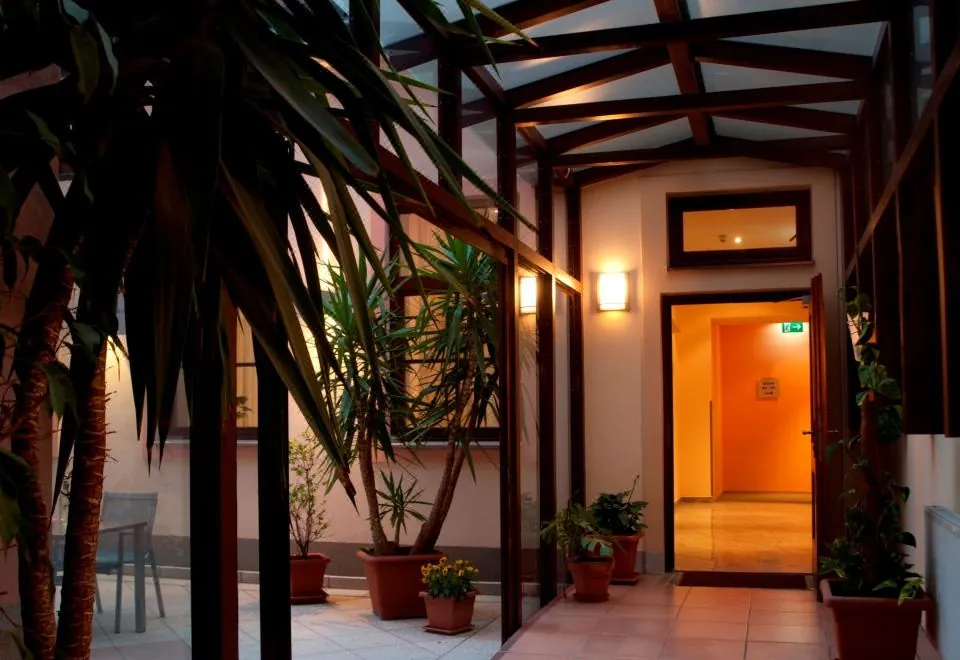 Hotel Lucia