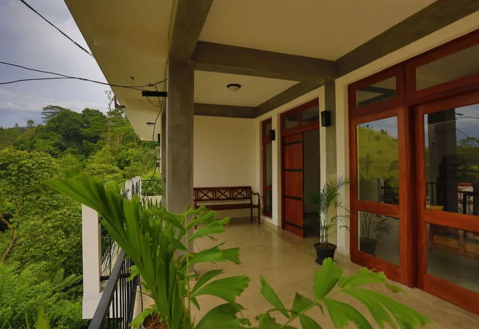 Hanthana House