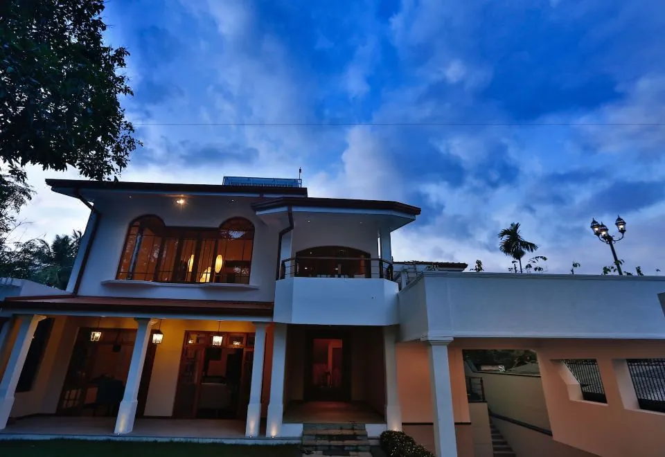 Clove Villa