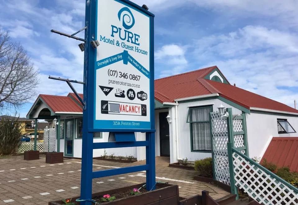 Pure Motel & Pure Guest House