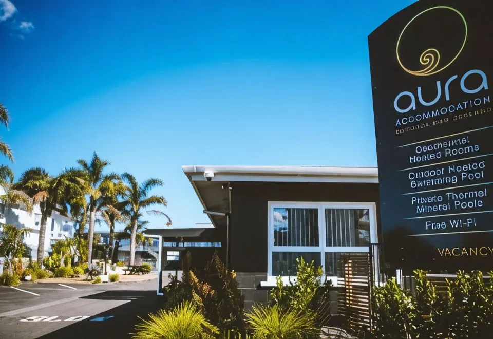 Aura Accommodation