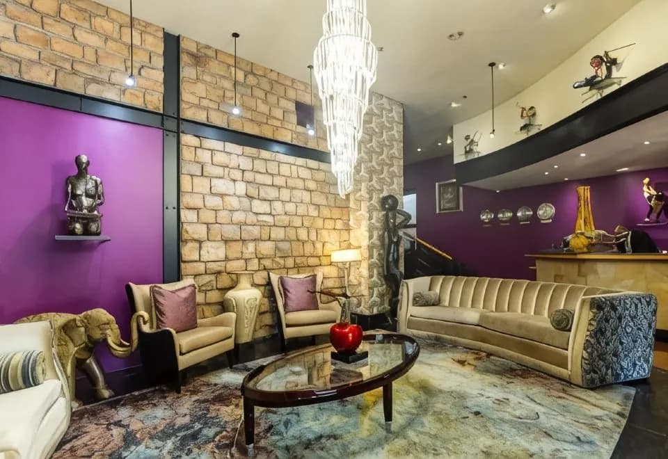 Cape Town Lodge Hotel