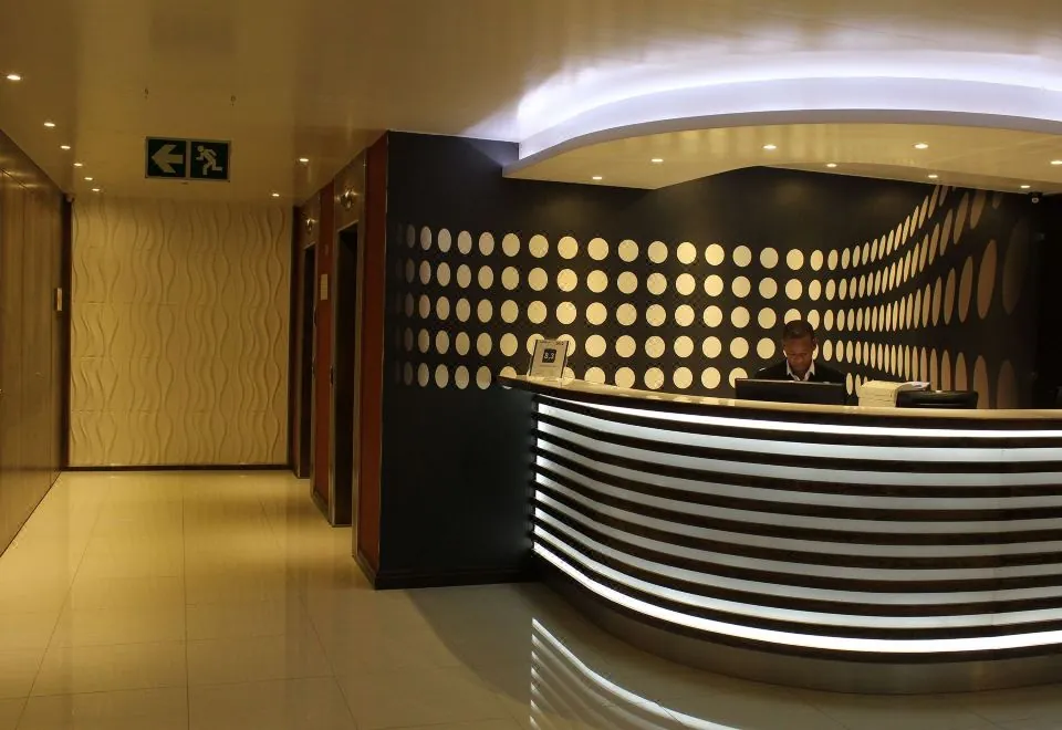Circa Luxury Apartment Hotel