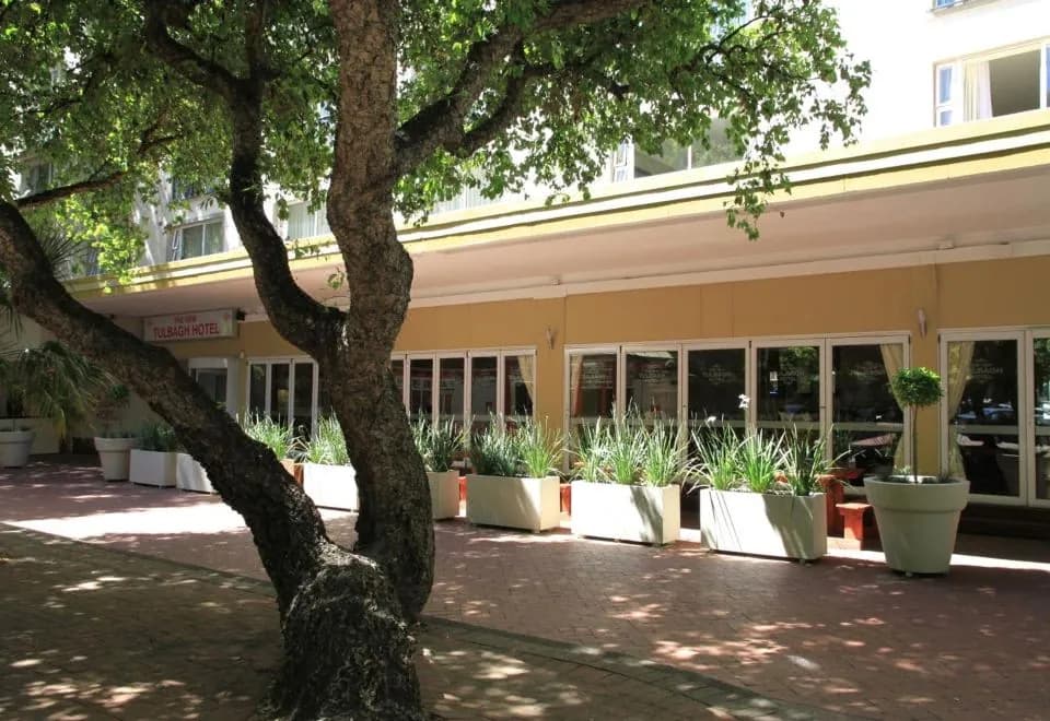 The New Tulbagh Hotel