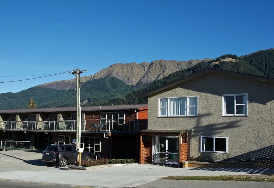 Autoline Queenstown Motel