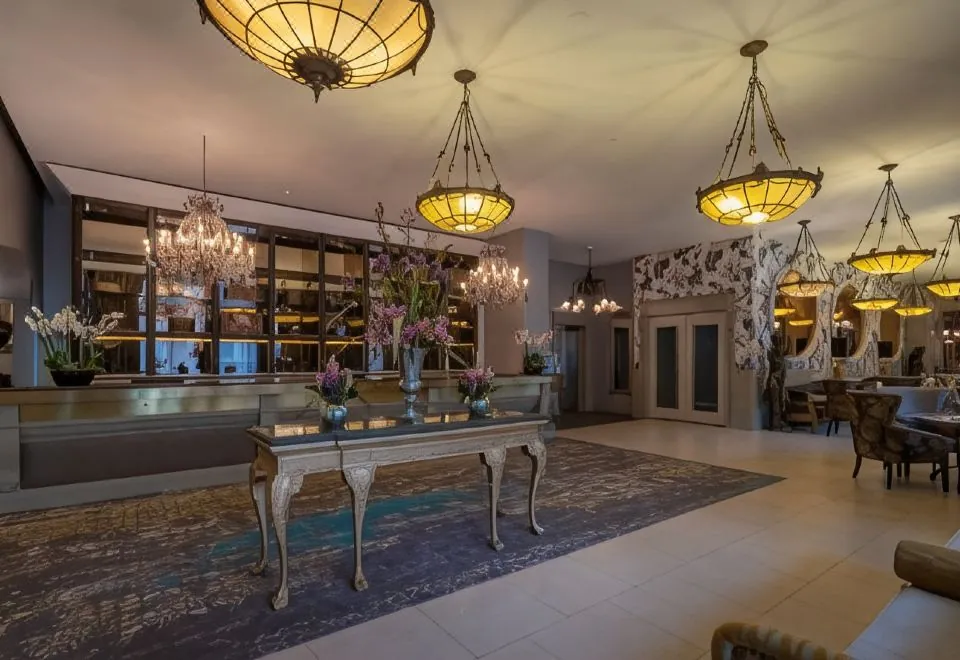 The Trinity City Hotel