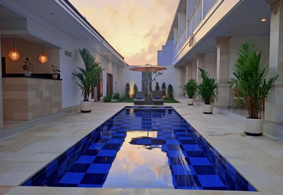 The Eight Bali