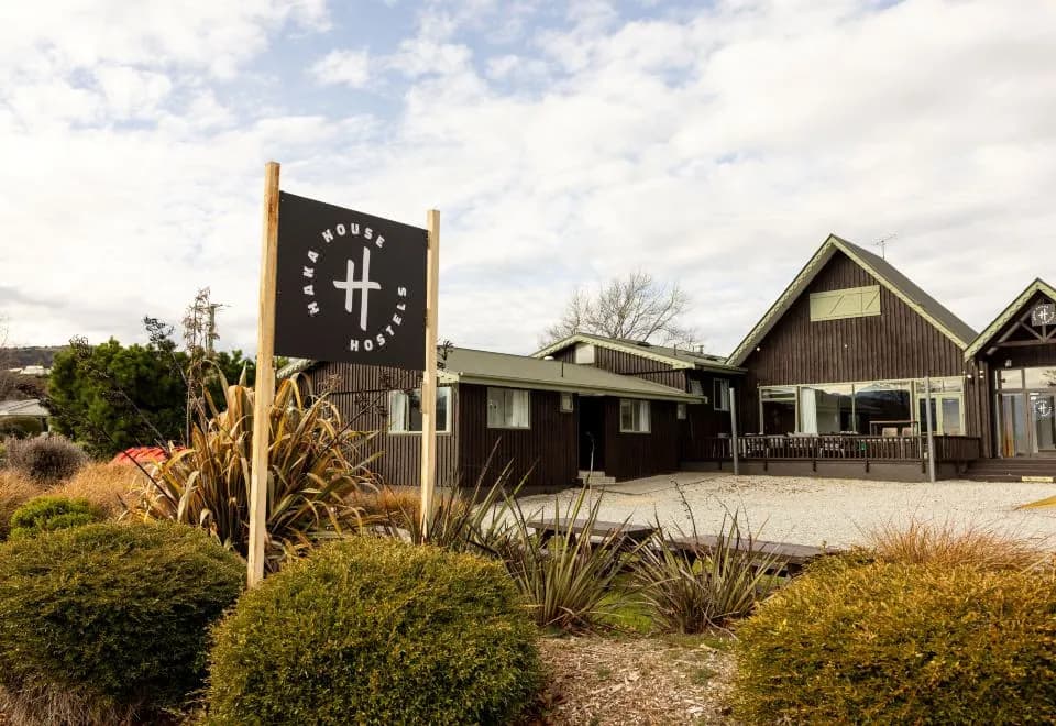 YHA Wanaka