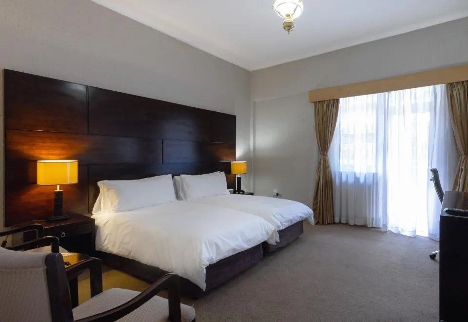 Holiday Inn - Johannesburg Sunnyside Park, an IHG Hotel