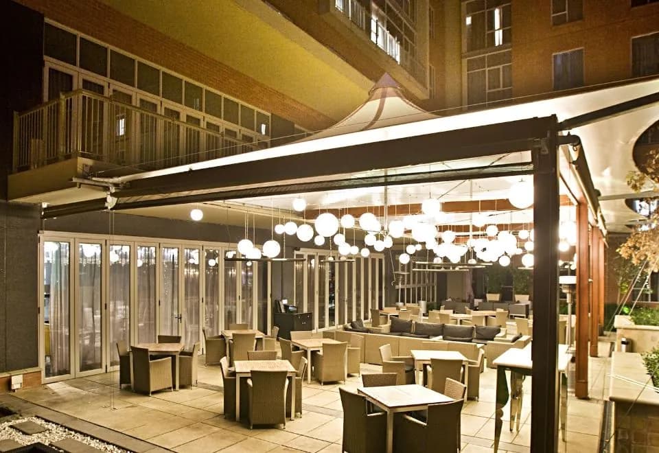 Protea Hotel Fire & Ice! by Marriott Johannesburg Melrose Arch