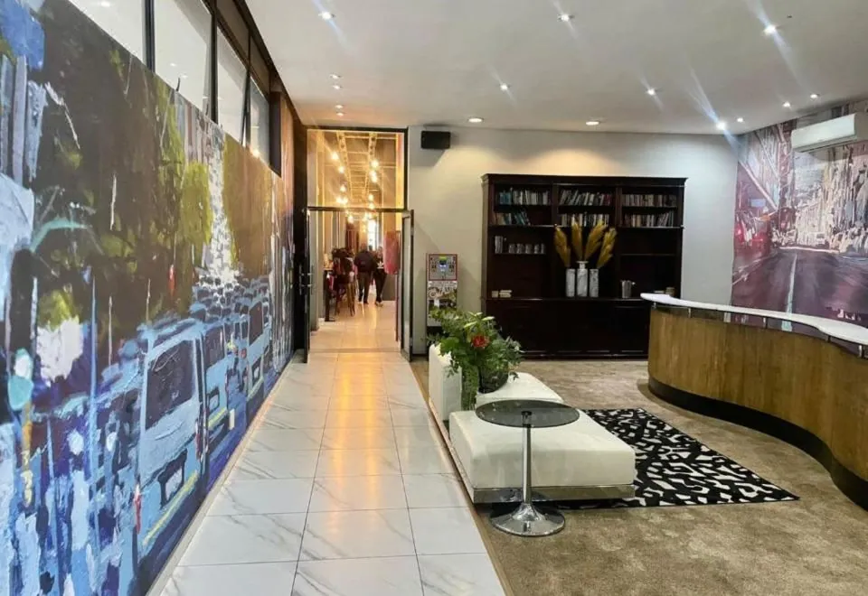 Reef Hotel