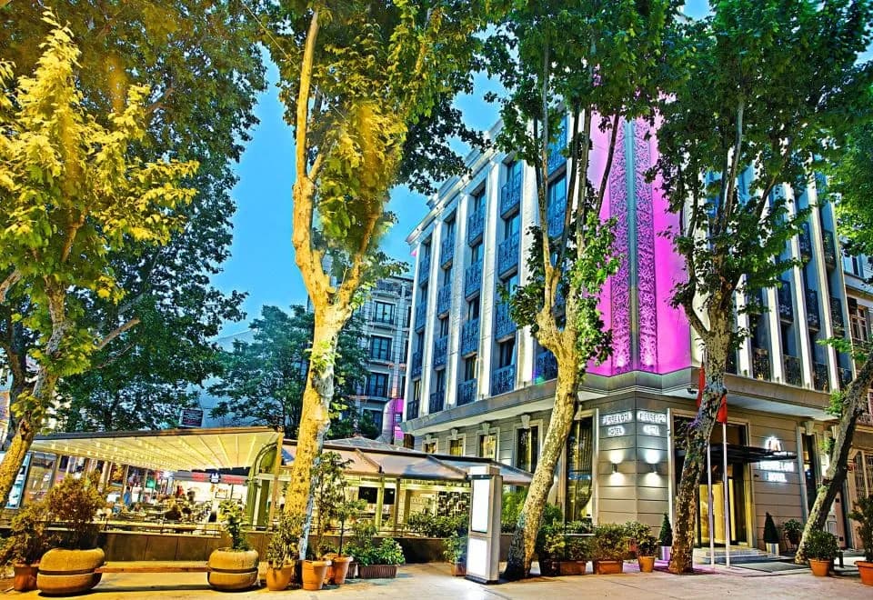 Pierre Loti Hotel - Special Category