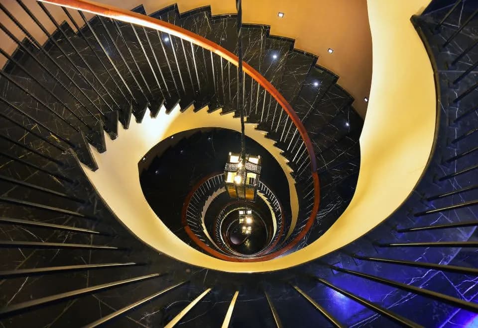Pera Tulip Hotel